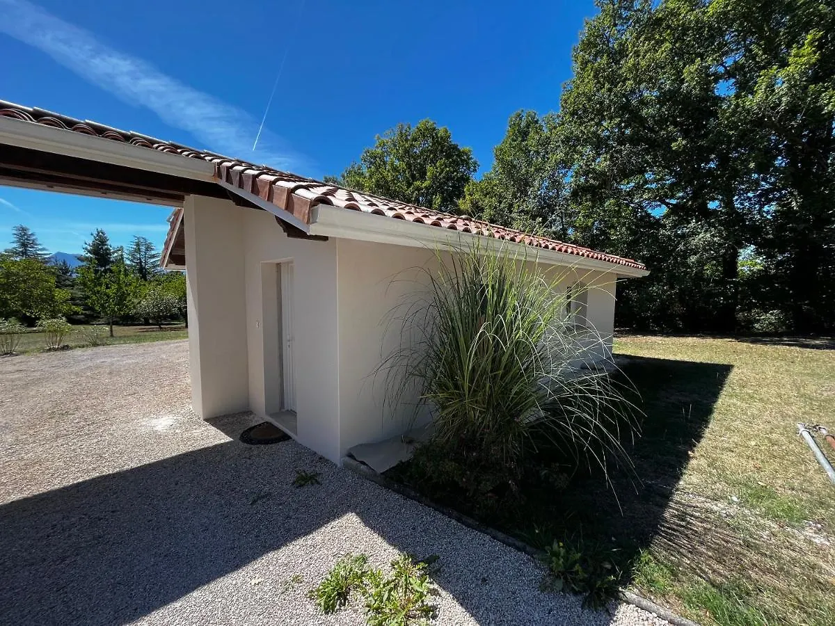 Maison indépendante 42m2. Calme et verdure :) Landorthe France
